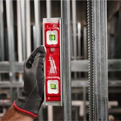 VATTENPASS LED TORPEDO 23CM